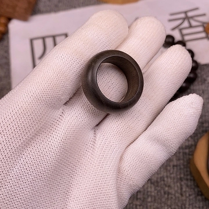 无事牌檀香木老山檀香阴沉戒指内径2.0