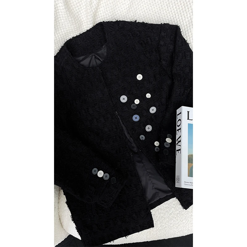 龙叨叨2025新品高级感手工纽扣设计款小香风外套气质百搭夹克上衣