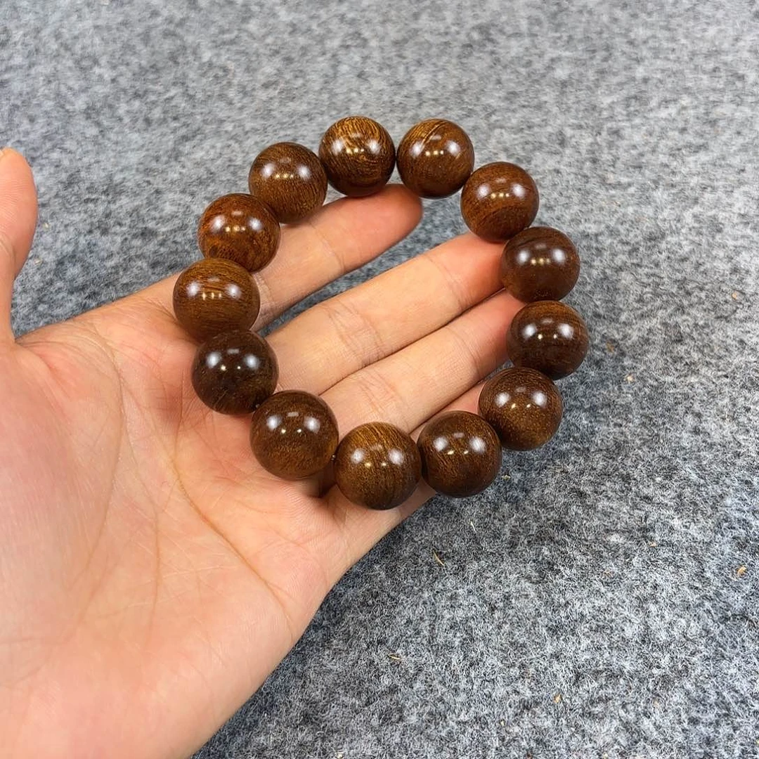 贡木顺*巴布亚新几内亚1.8