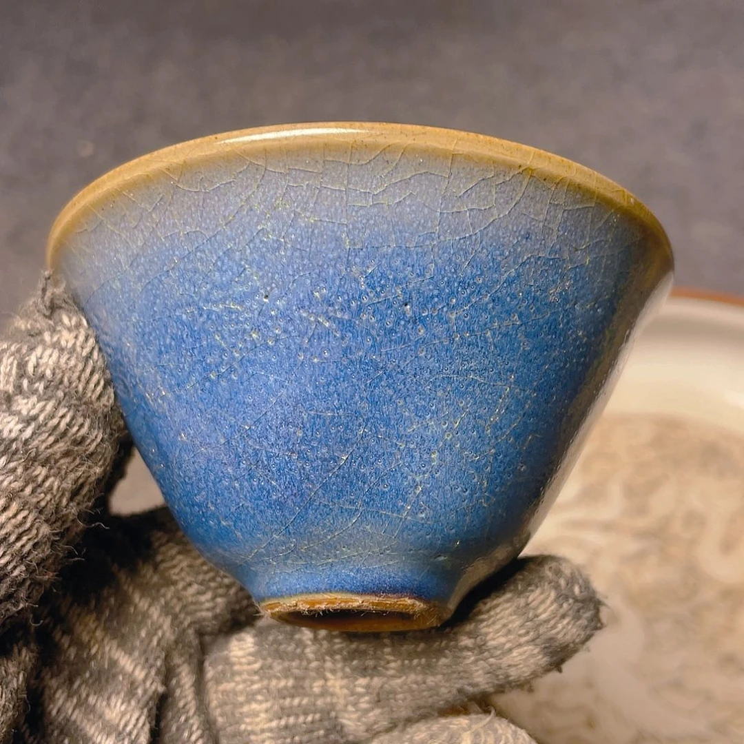 缸坎坎坷坷地走过这座山