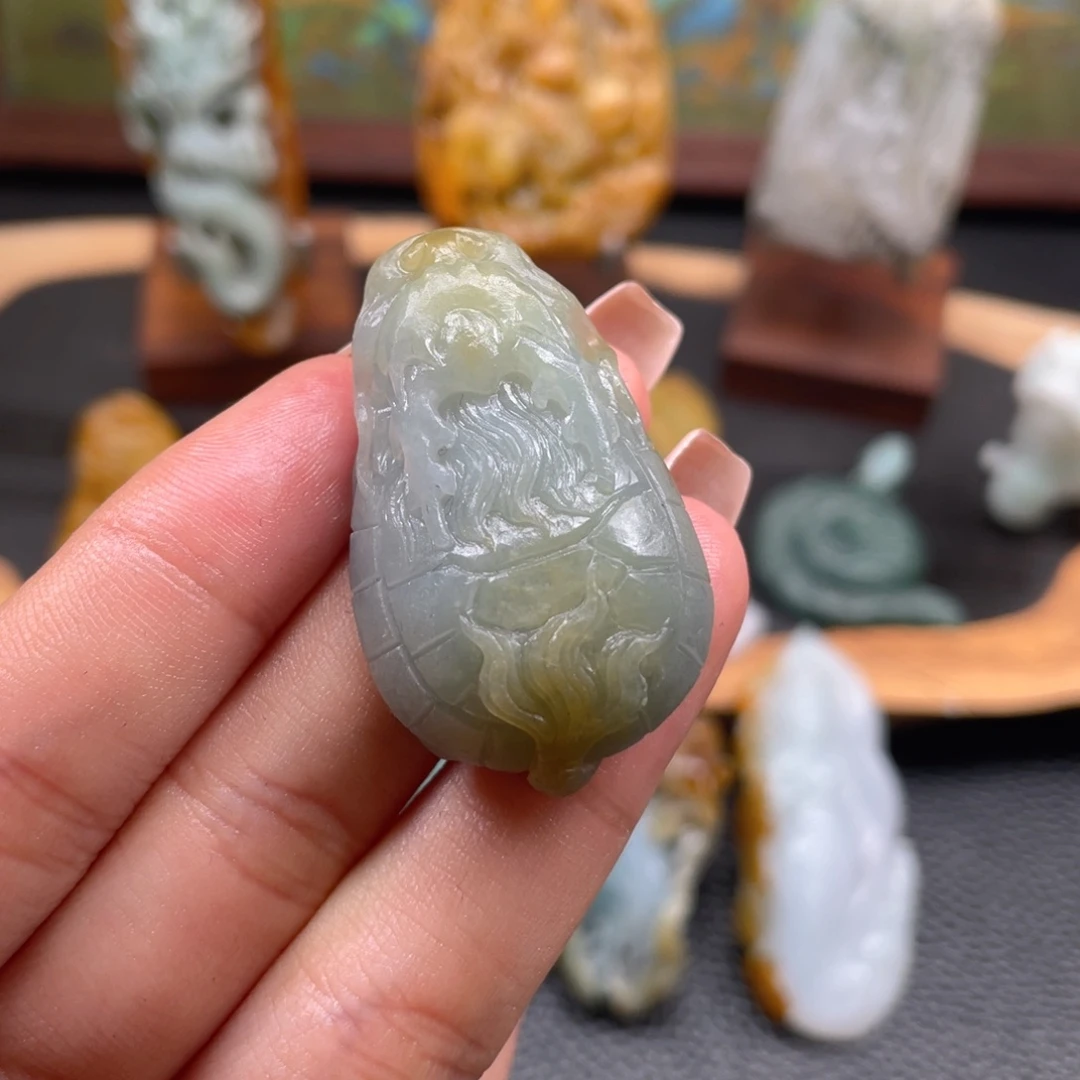 定制翡翠未镶嵌翡翠