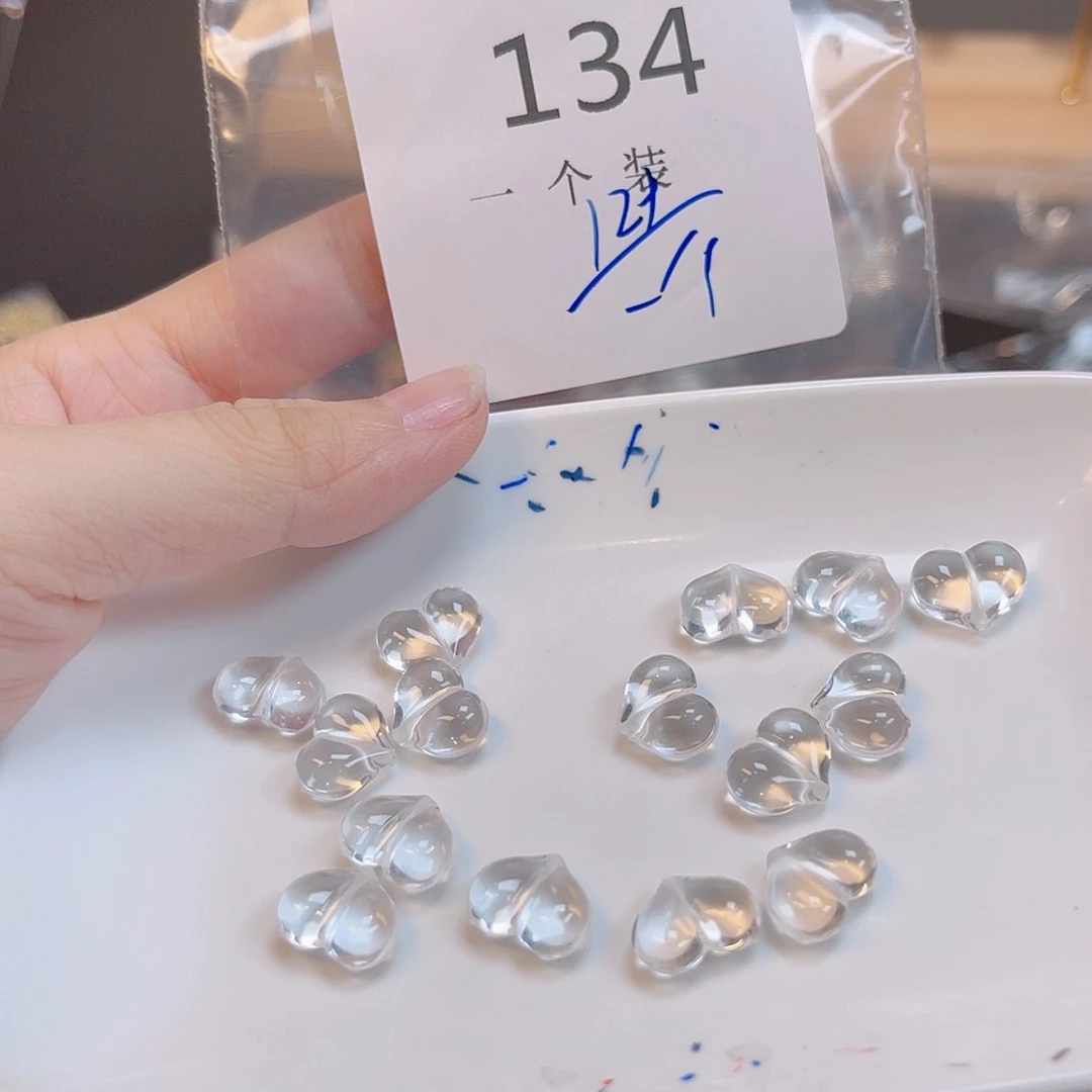 水晶珠宝半成品未镶嵌134。