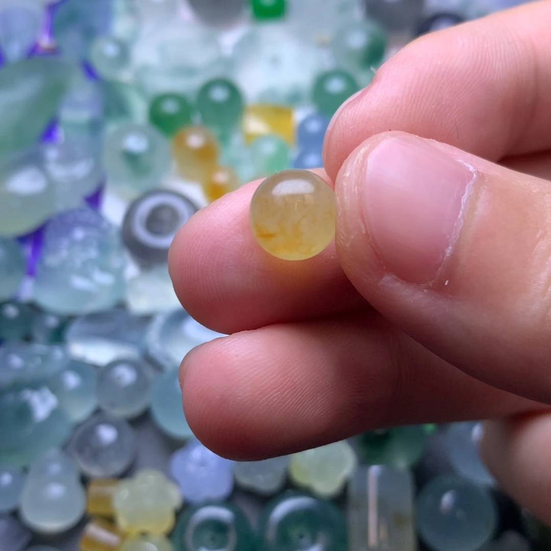 定制翡翠未镶嵌珠子