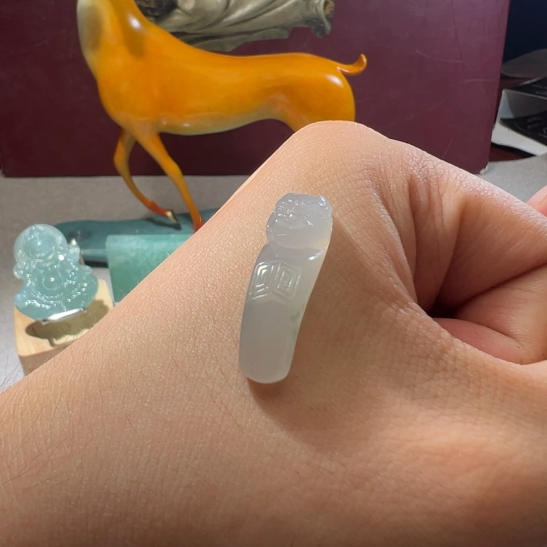 定制翡翠未镶嵌天然翡翠