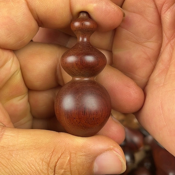 鳕***鱼微凹黄檀（南美大红酸枝）