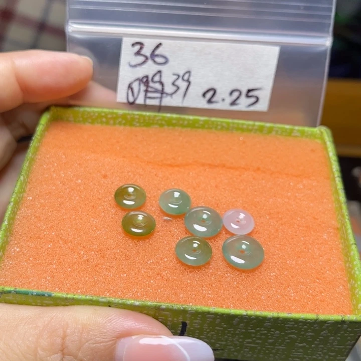 定制翡翠未镶嵌不