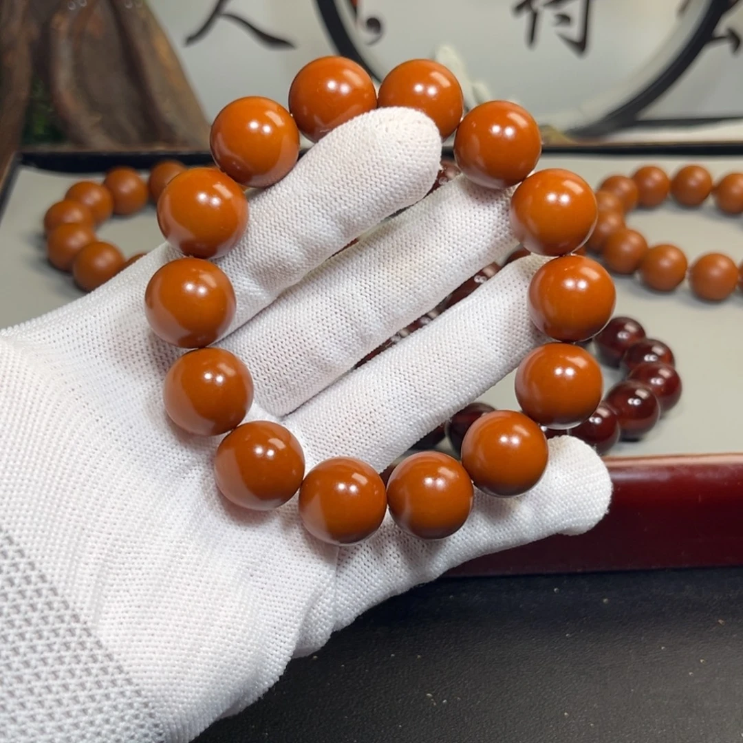 宏***恩橄榄核吊坠165树王铁核精品