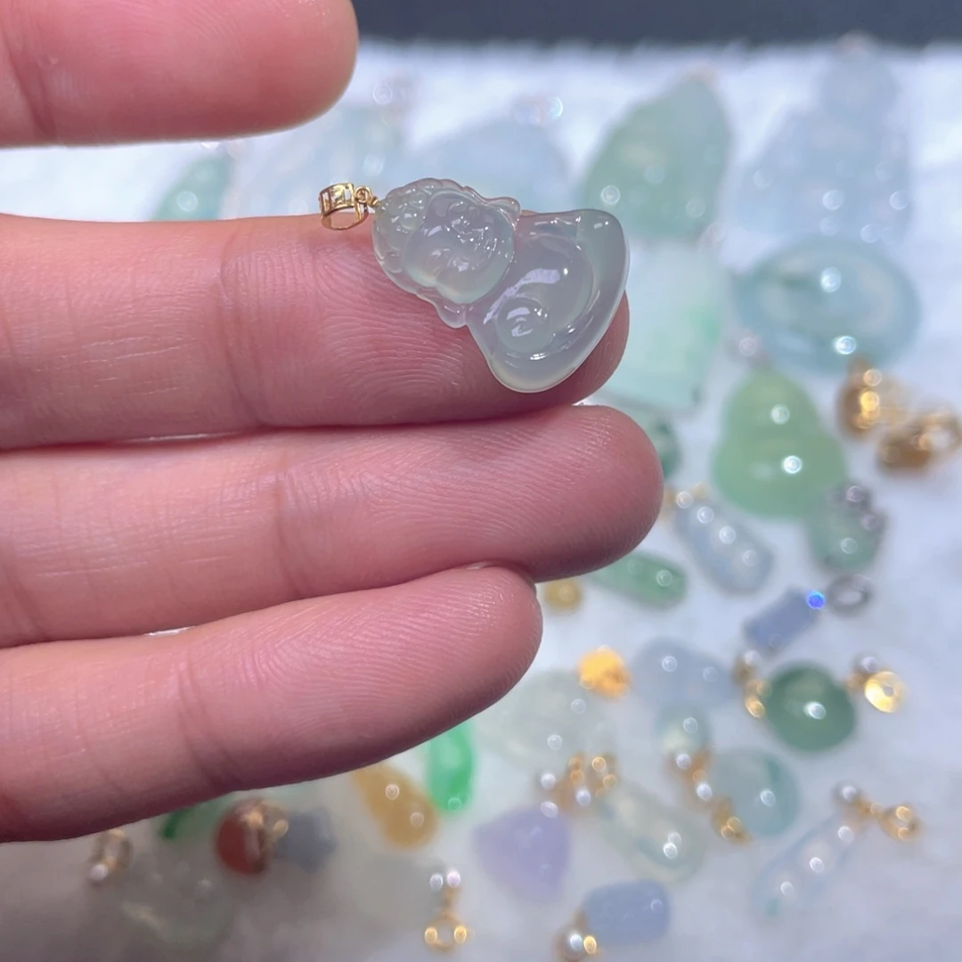 您***！颈饰18K金镶嵌翡翠翡翠