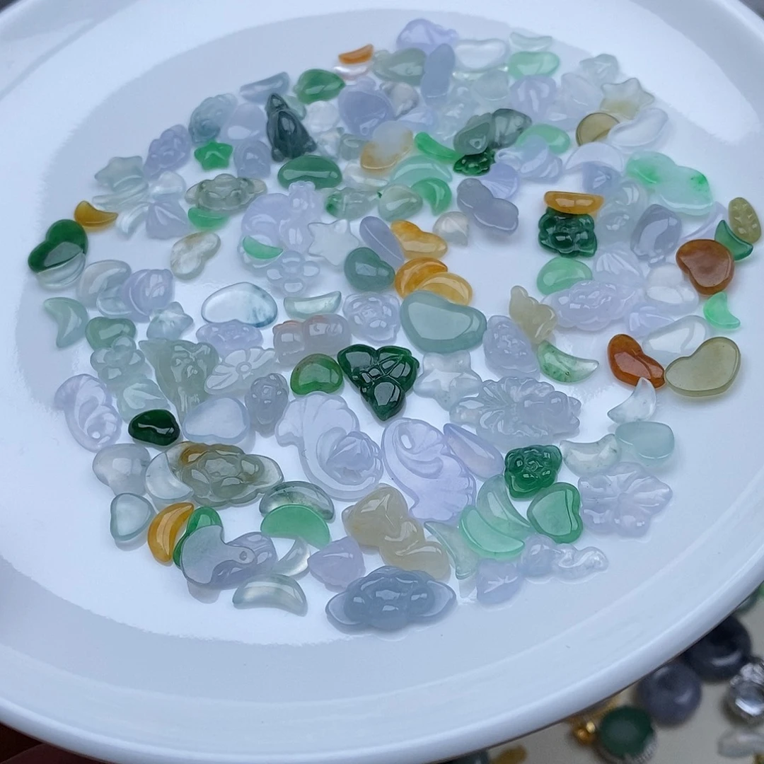 翡翠戒指未镶嵌小精品