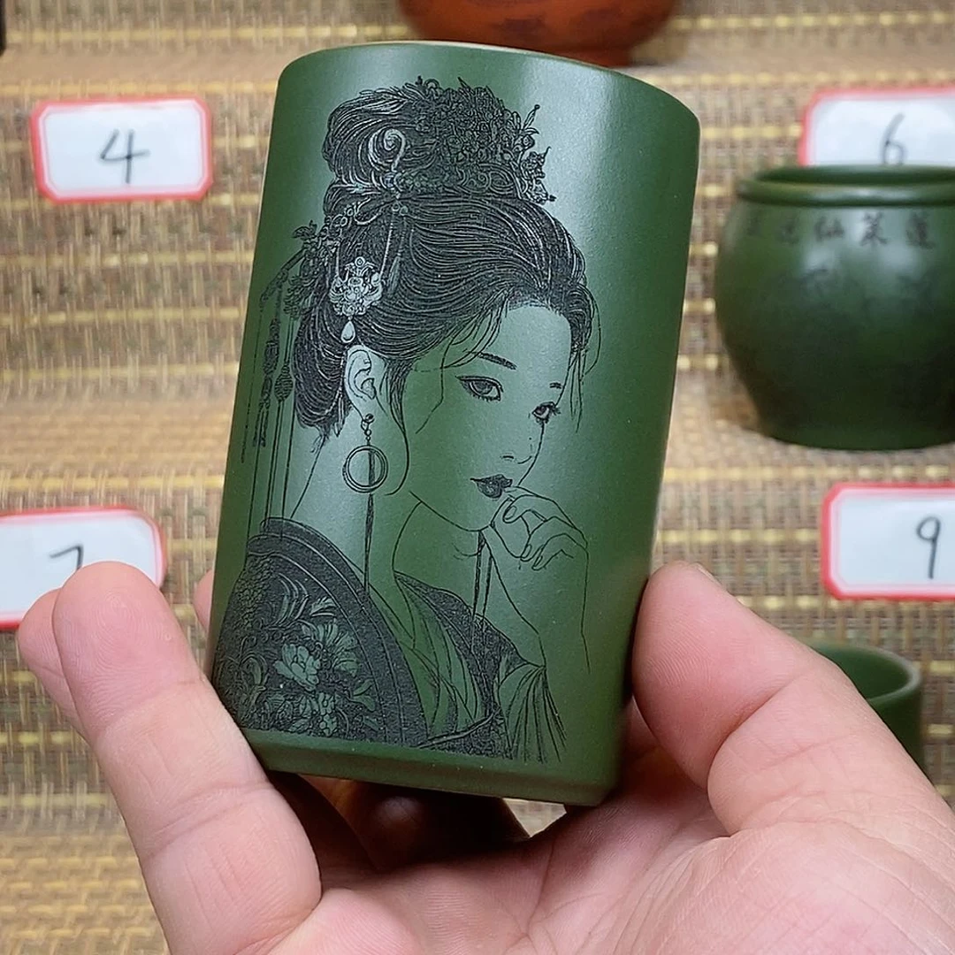 紫砂花盆我在等他