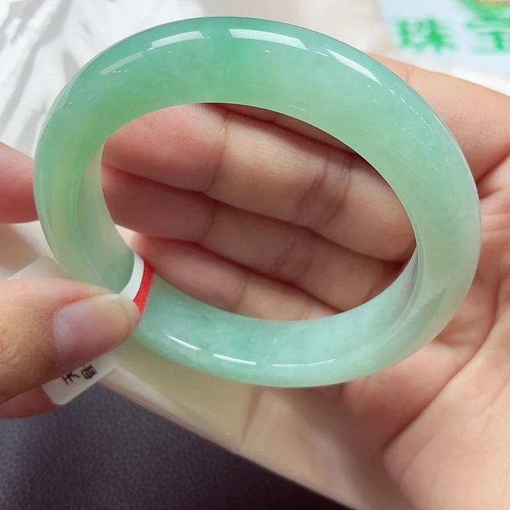 翡翠未镶嵌手镯天然缅甸A货翡翠