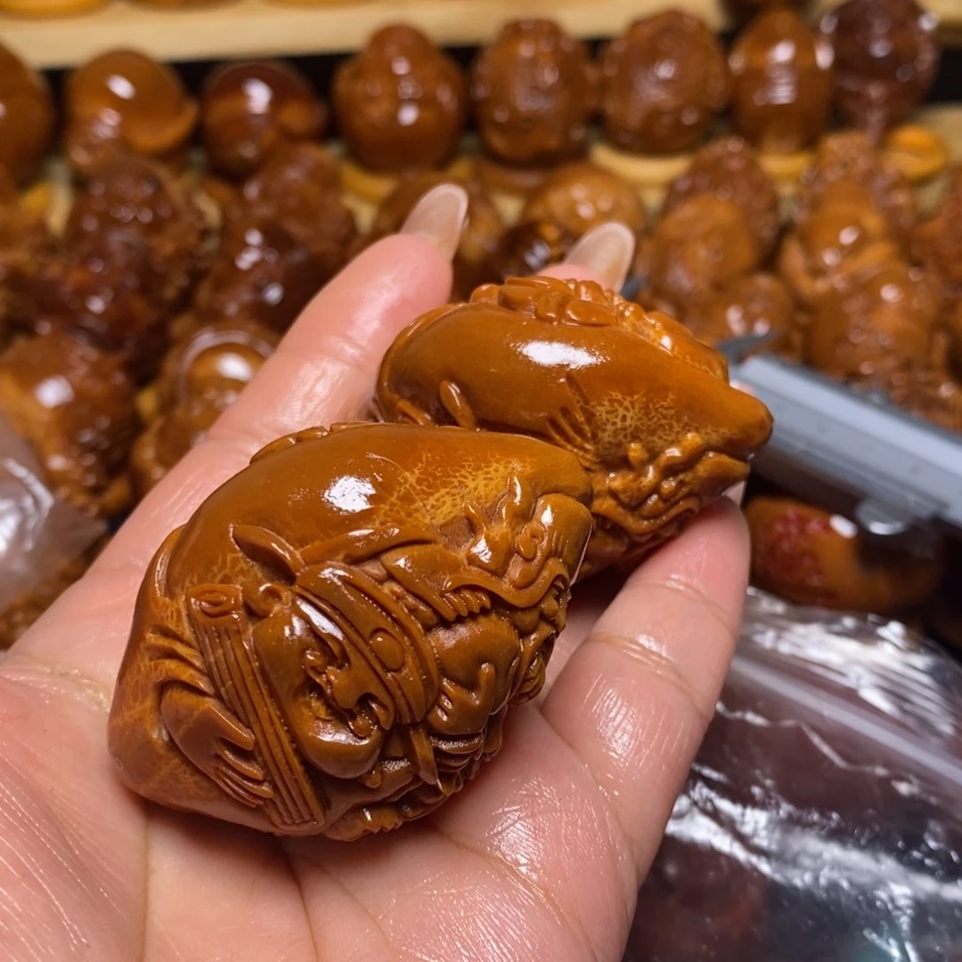 【闪购商品】橄榄核吊坠清***哥纯手工五福临门