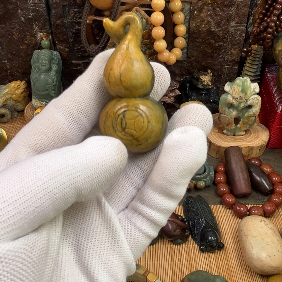 岫岩河磨玉（透闪石质玉）未镶嵌把件