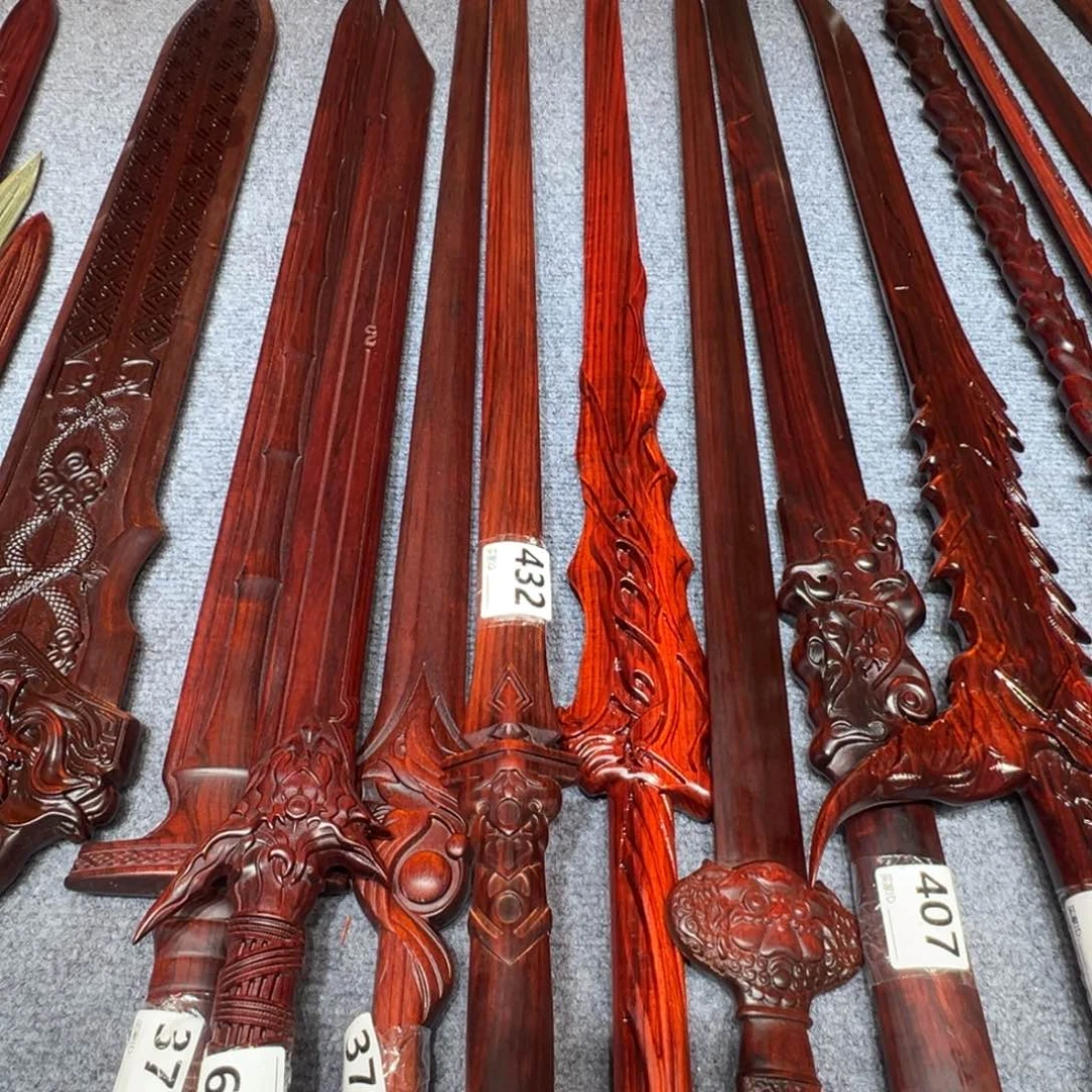 非洲紫檀（红花梨）一*人斩仙