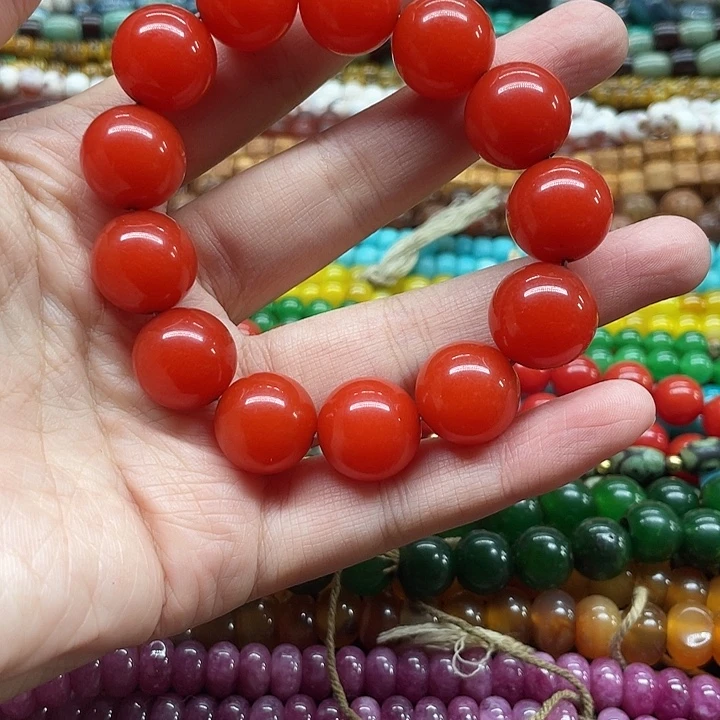 玛瑙/玉髓未镶嵌玛瑙项链。手链珠子