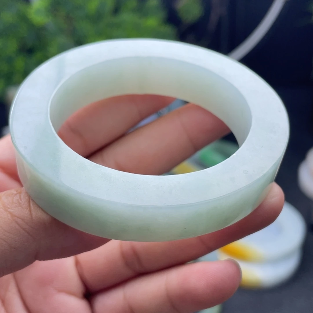 定制翡翠不退不换未镶嵌