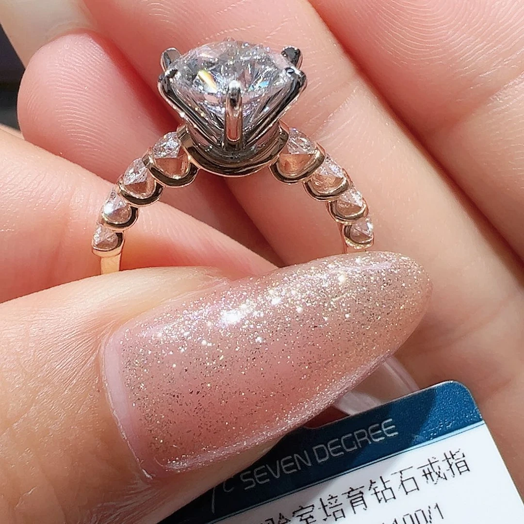 18K金镶嵌实验室培育钻石…***@2.11ct