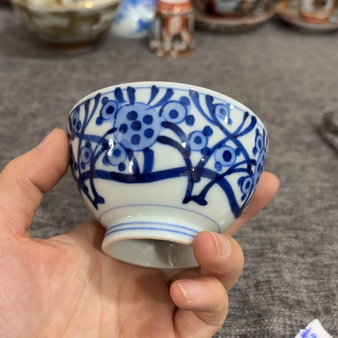 瓷片非常好看的花瓶 