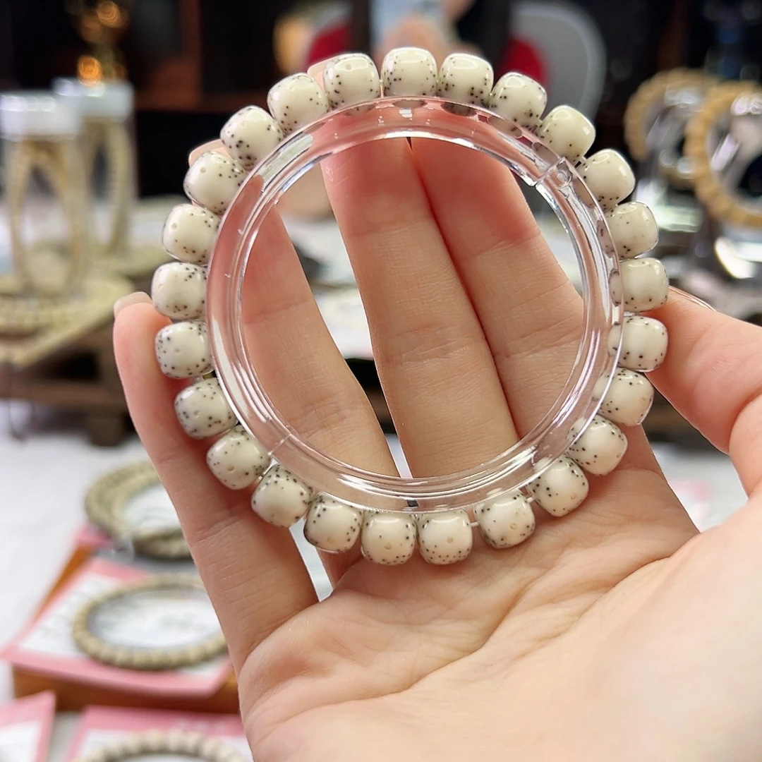 吊坠星月菩提Ll.9x8骨瓷白 小颗粒星