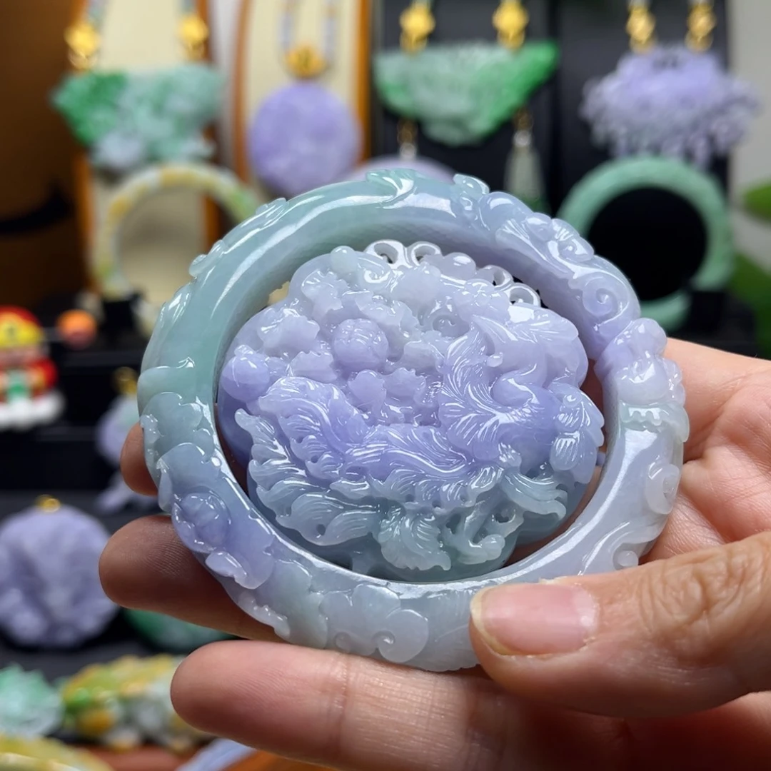 欣***儿翡翠未镶嵌颈饰天然翡翠