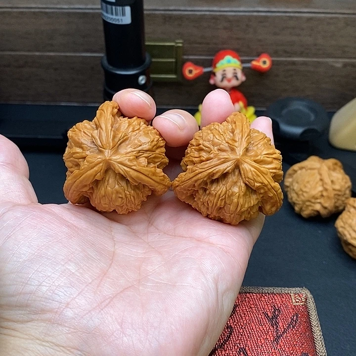 弓***长把件文玩核桃白奔