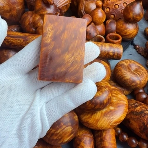 松木（琥珀木）无事牌