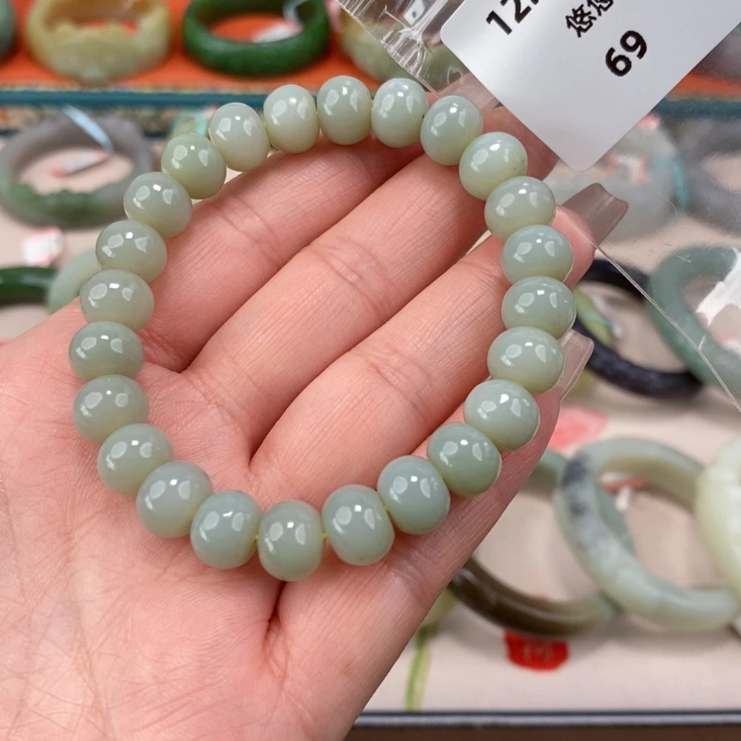 和田玉未镶嵌手镯10珠子回流