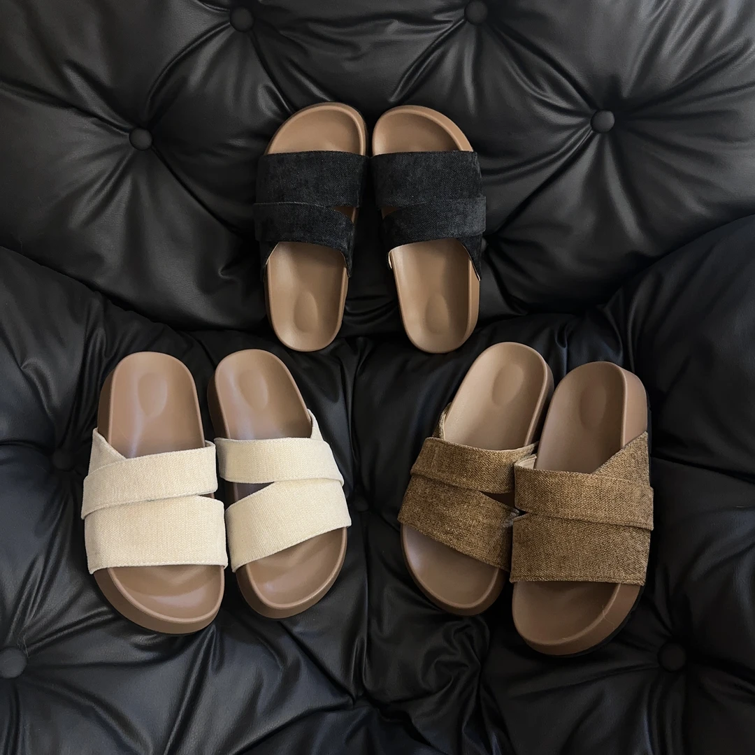 2025夏季时尚休闲软底百搭舒适复古防滑一字拖