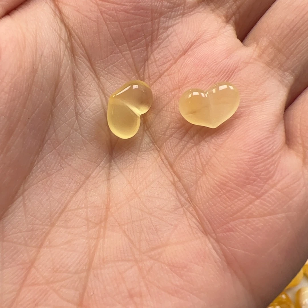 未镶嵌颈饰琥珀蜜蜡