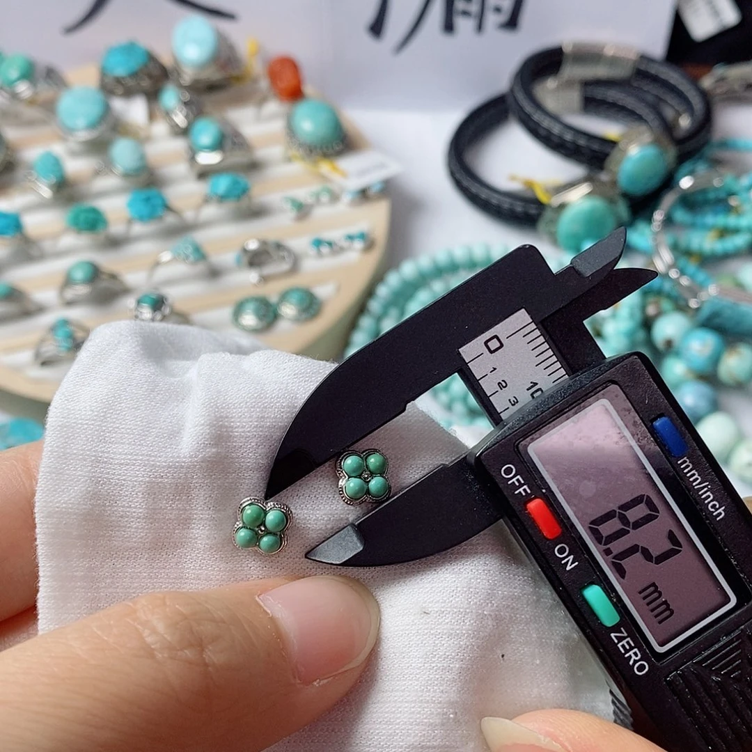未镶嵌南红玛瑙珠宝奇石