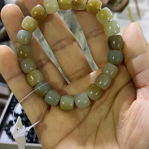颈饰未镶嵌和田玉10直切
