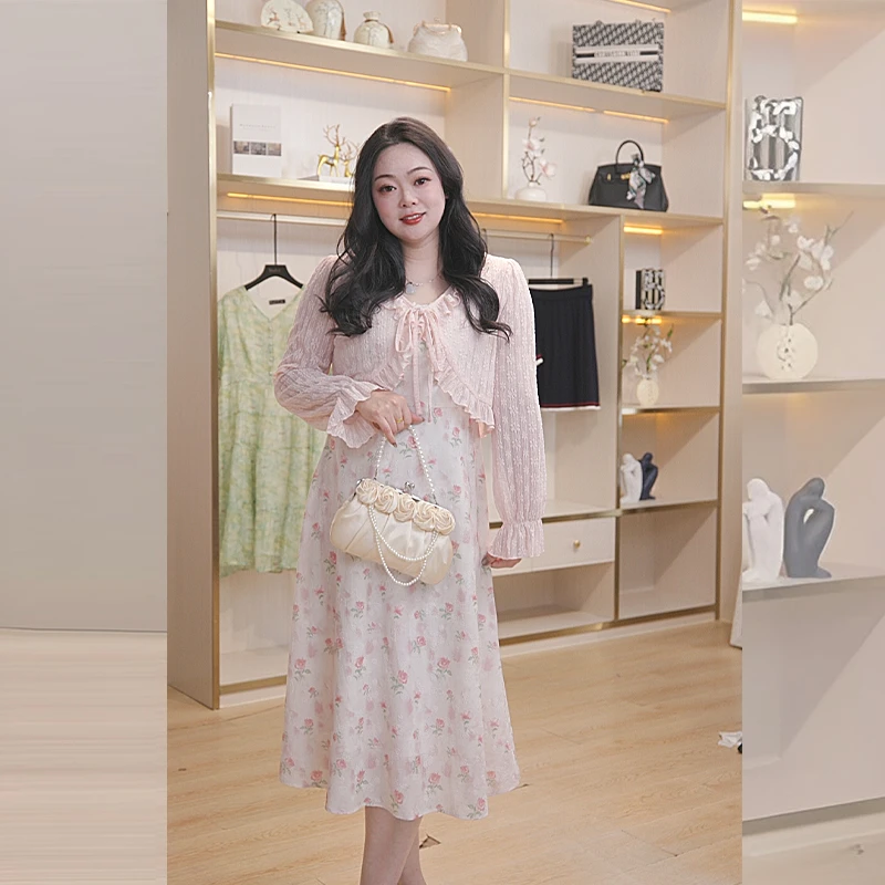 【偏写春棠】奢姿2025夏季减龄碎花荷叶边V领两件套胖妹妹时尚套装