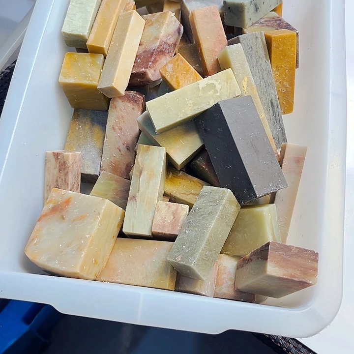 青田石印石对**歌今天我也很