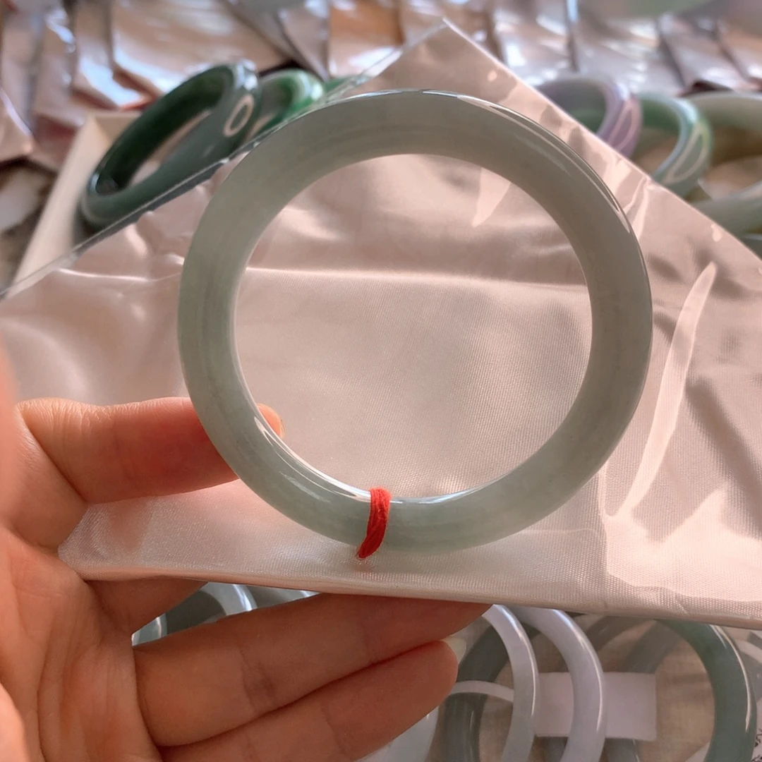 翡翠手镯未镶嵌圆条54.5