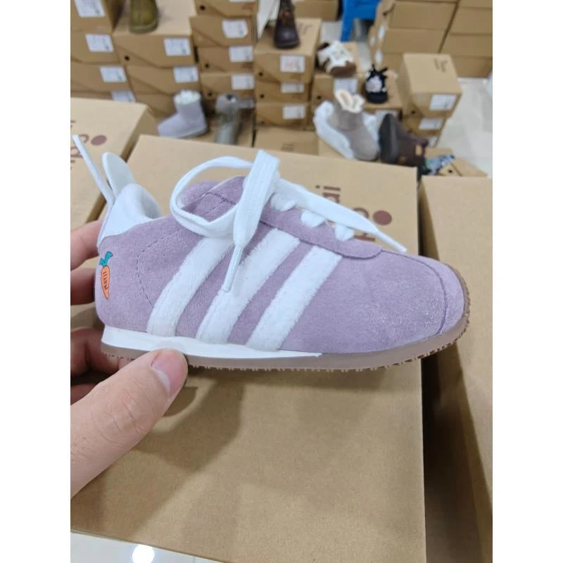 女童加绒条纹运动鞋2025新款冬季休闲鞋时尚软底女童鞋6AGES065