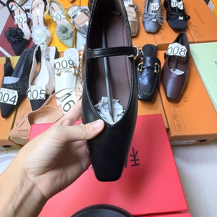 ****侠单鞋黑色平底玛丽珍34码