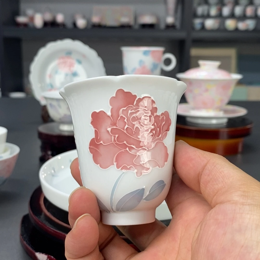 玫瑰花品茗杯手绘釉下高温