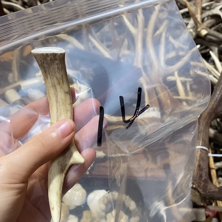 D***悟石英石非金属鹿角鹿角