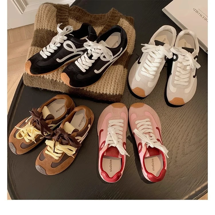 春秋2025新款厚底大鞋头系带休闲风阿甘德训鞋百搭时尚内增高爆款