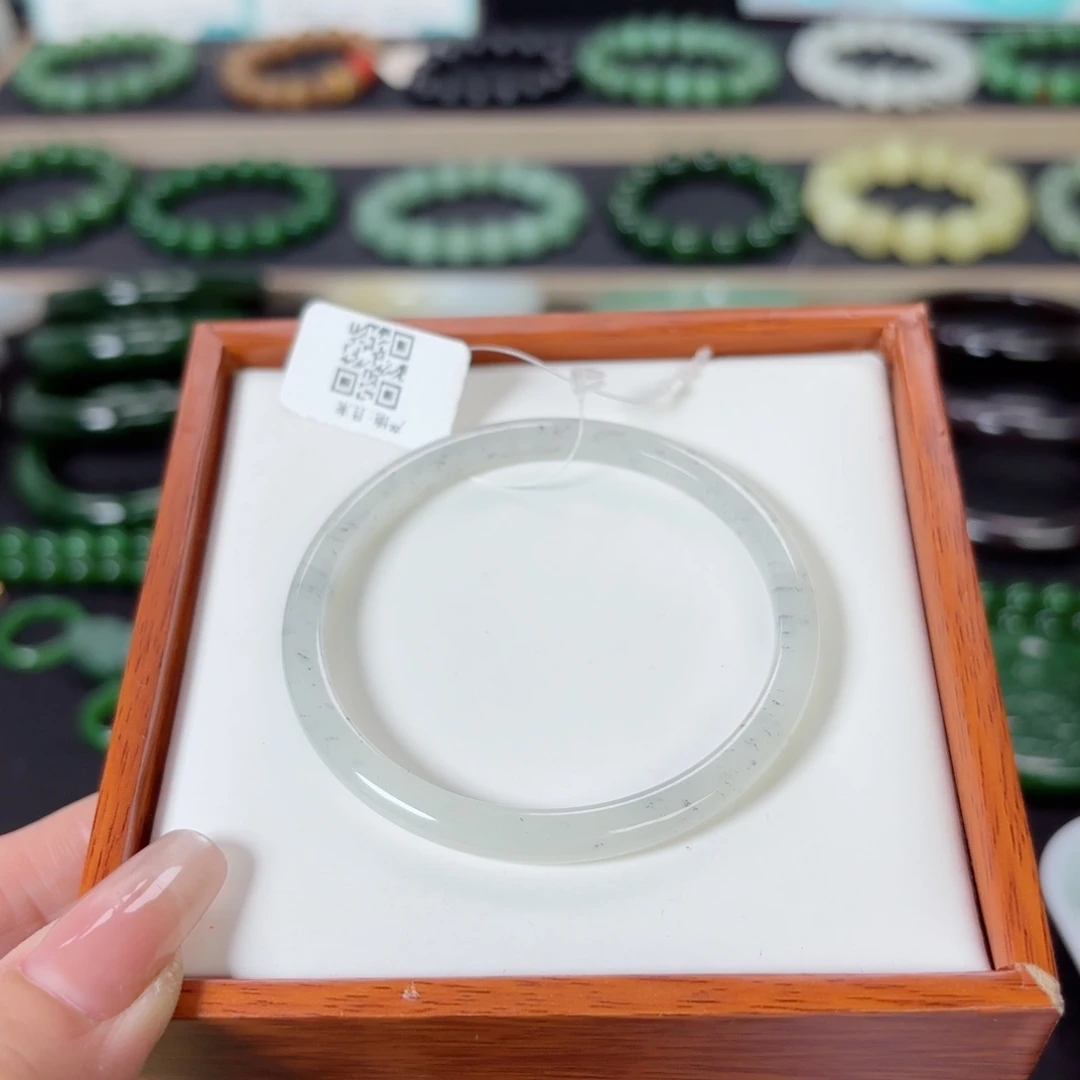 和田玉未镶嵌手链手镯52.8