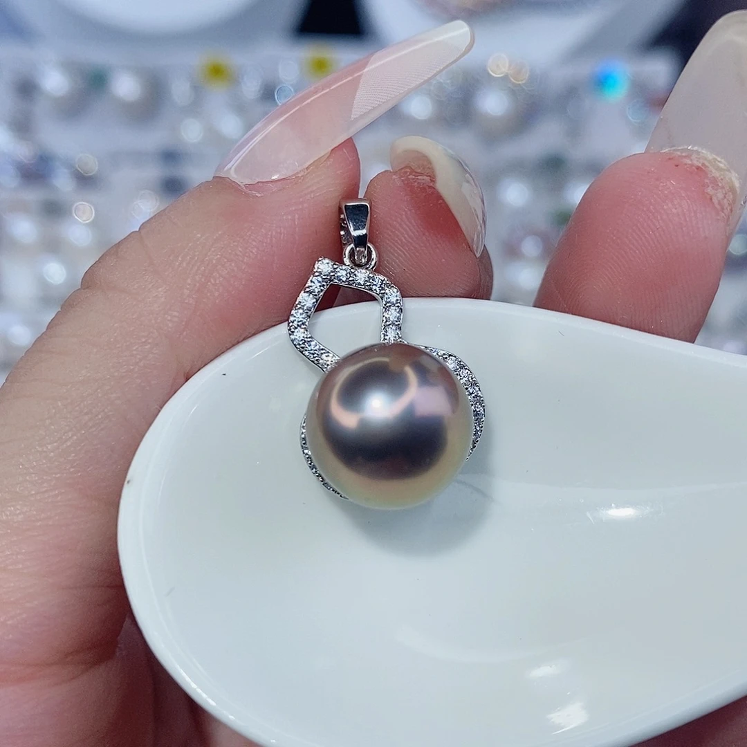 淡水珍珠颈饰合金
