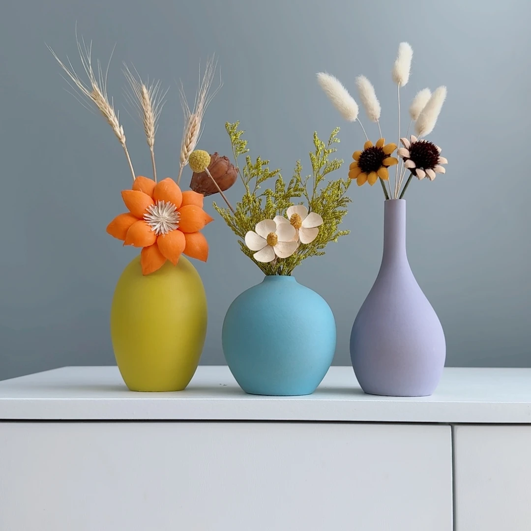 摆件陶瓷小花瓶摆件含花总高约20-30cm