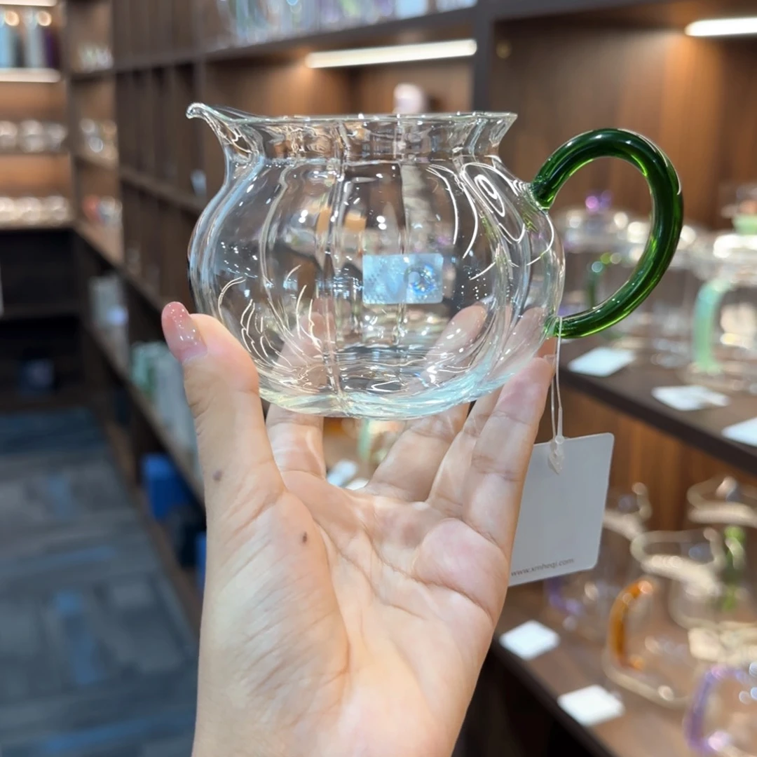禾器纳福湖绿色。。。