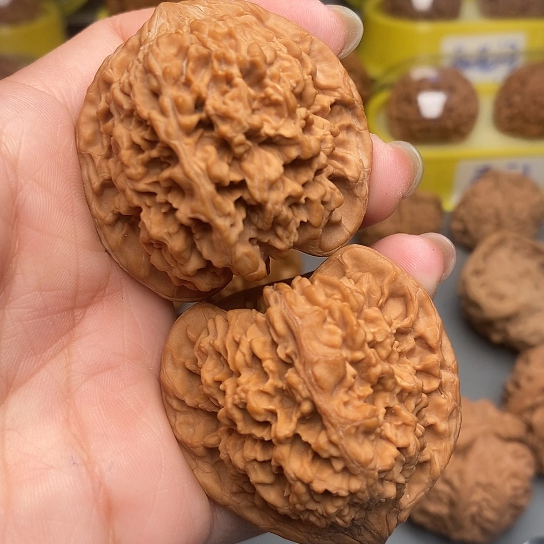 木质类 文玩核桃百花山