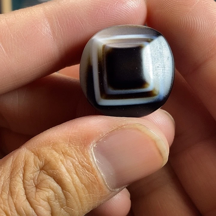 未镶嵌颈饰玛瑙/玉髓