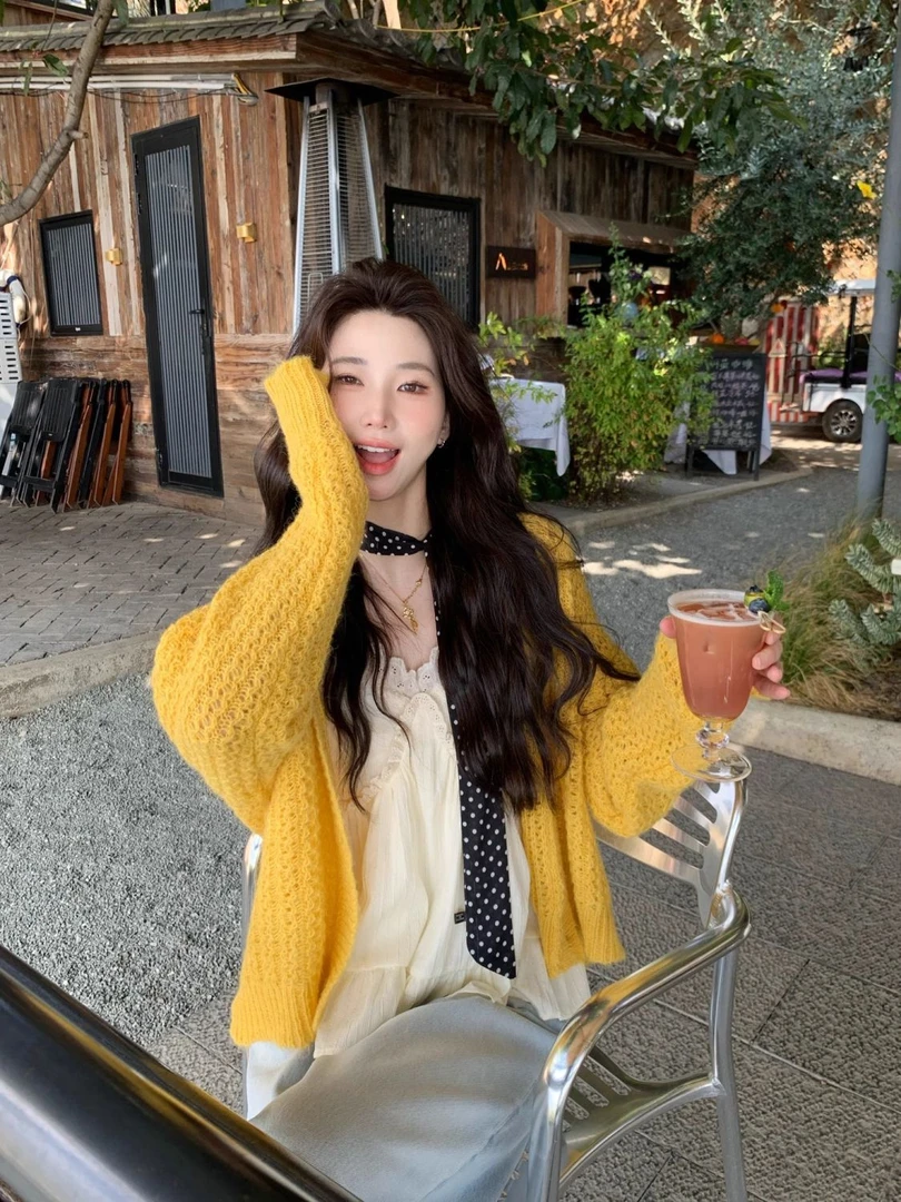 韩系慵懒风毛衣开衫女早秋薄款别致独特宽松显瘦针织外套秋季上衣