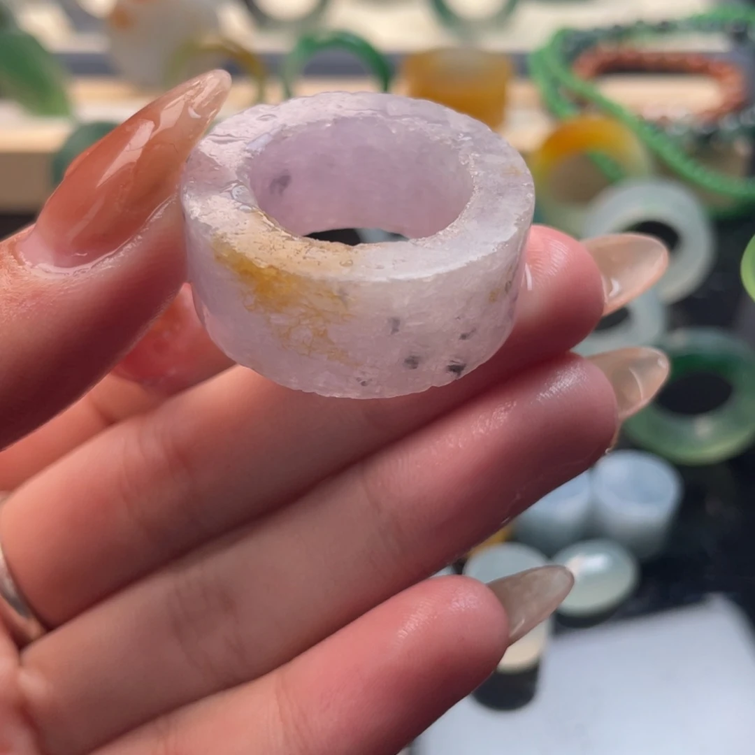未镶嵌定制翡翠三彩