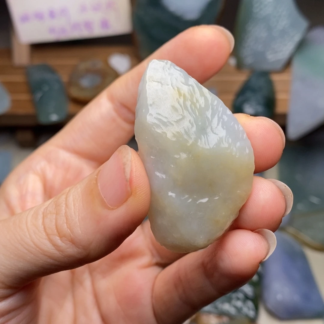 翡翠未镶嵌颈饰天然