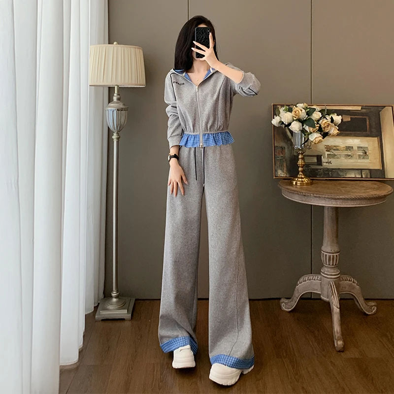 高级感穿搭休闲运动套装女春季欧货减龄显瘦拼接卫衣阔腿裤两件套