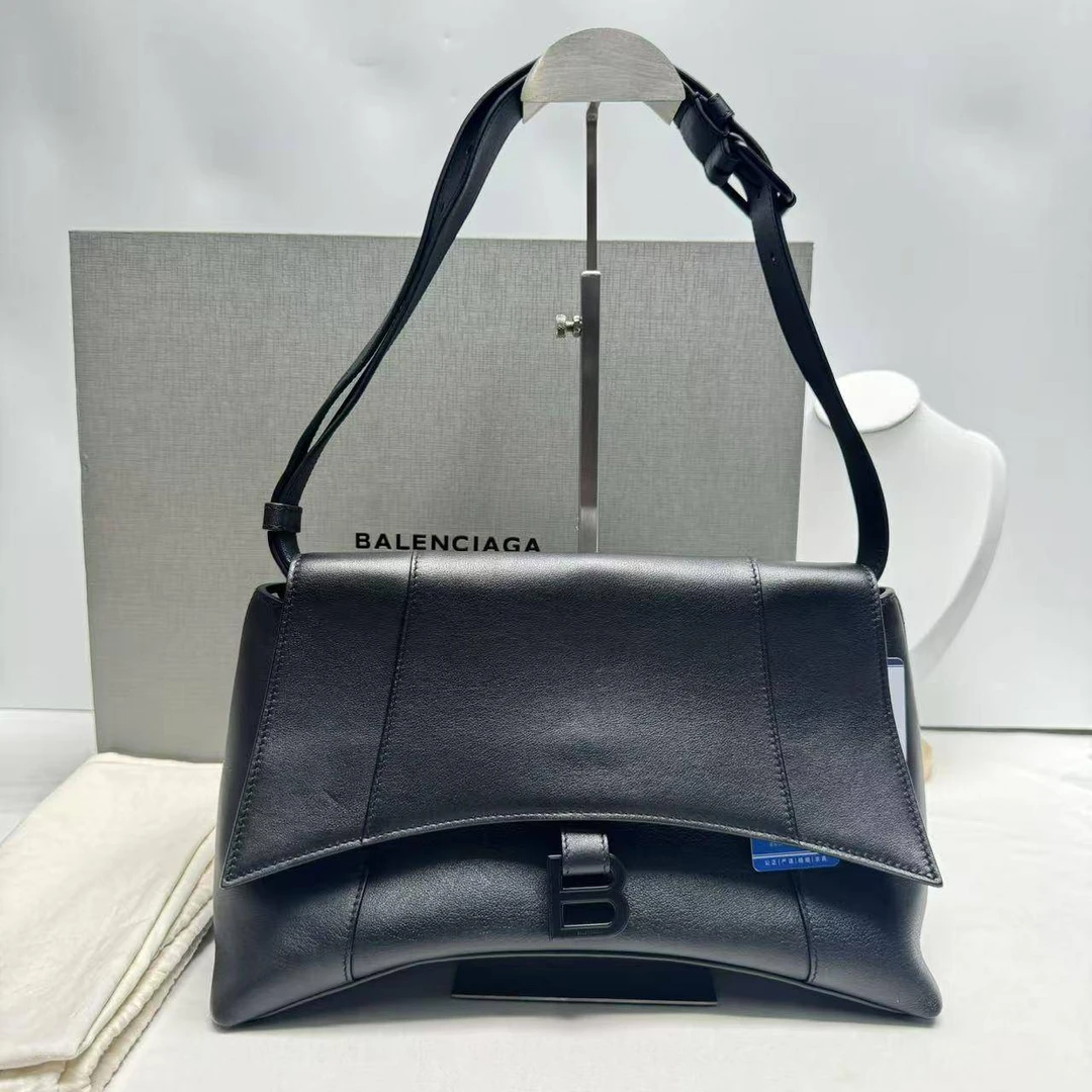 胖虎佳佳/巴黎世家/95新/公价0/箱包/两用包/31B2502160150